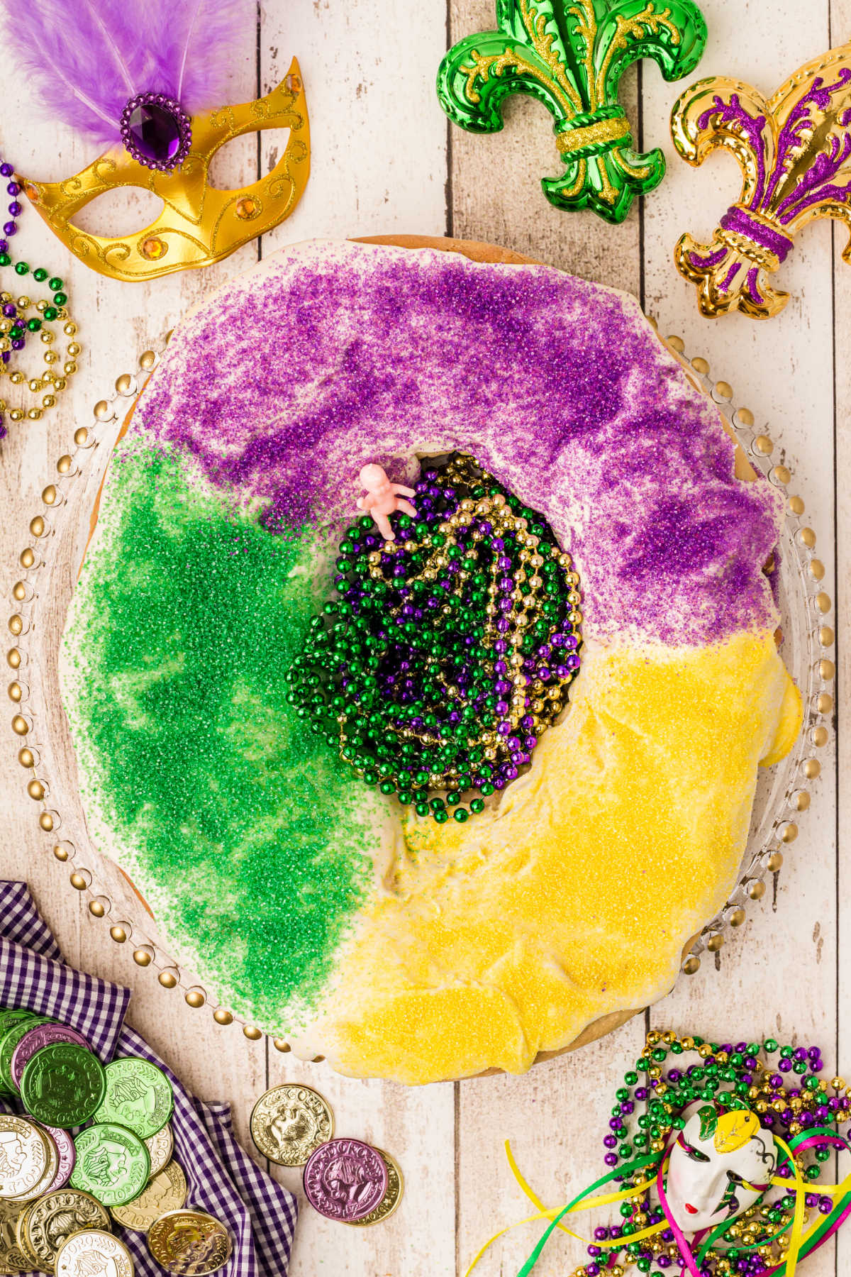 overhead picture of a king cake