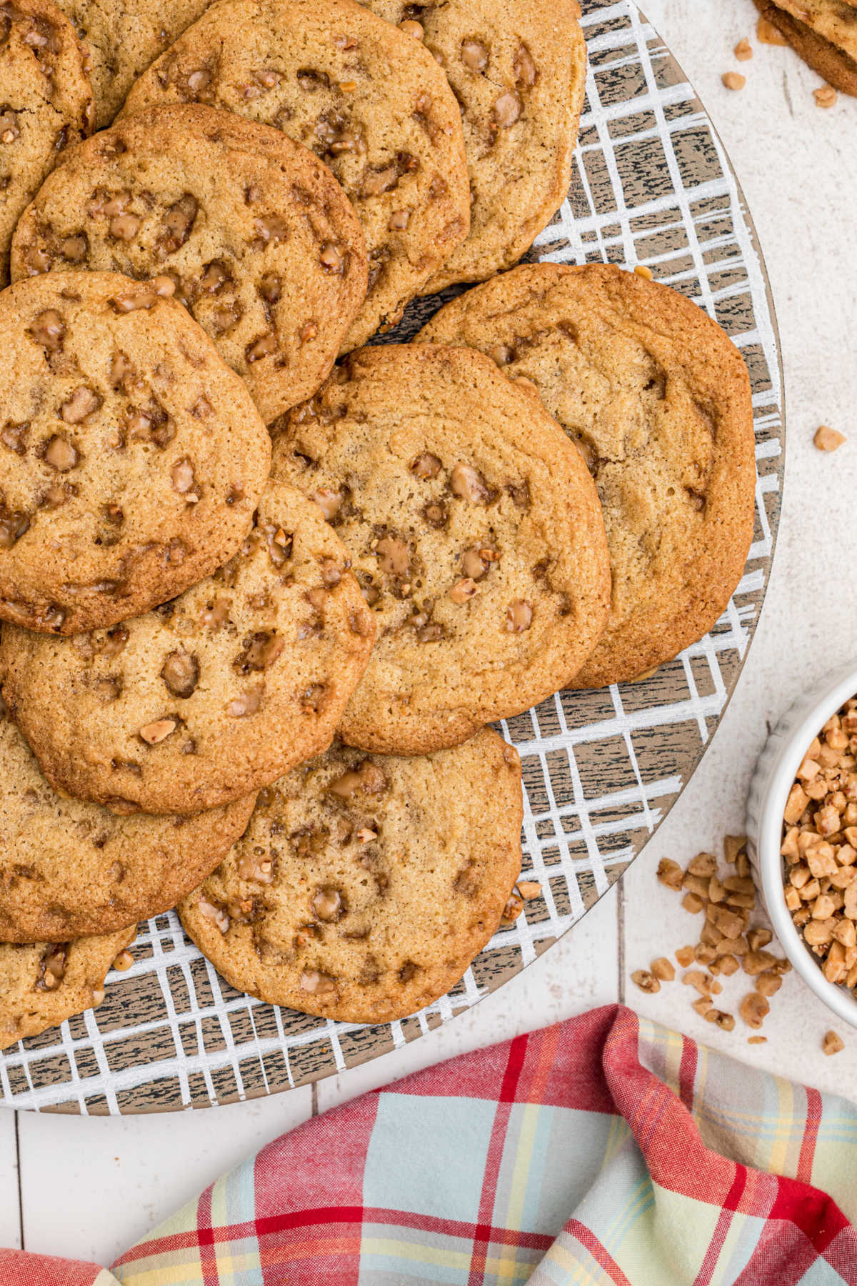 plate of butter crunch cookies close up