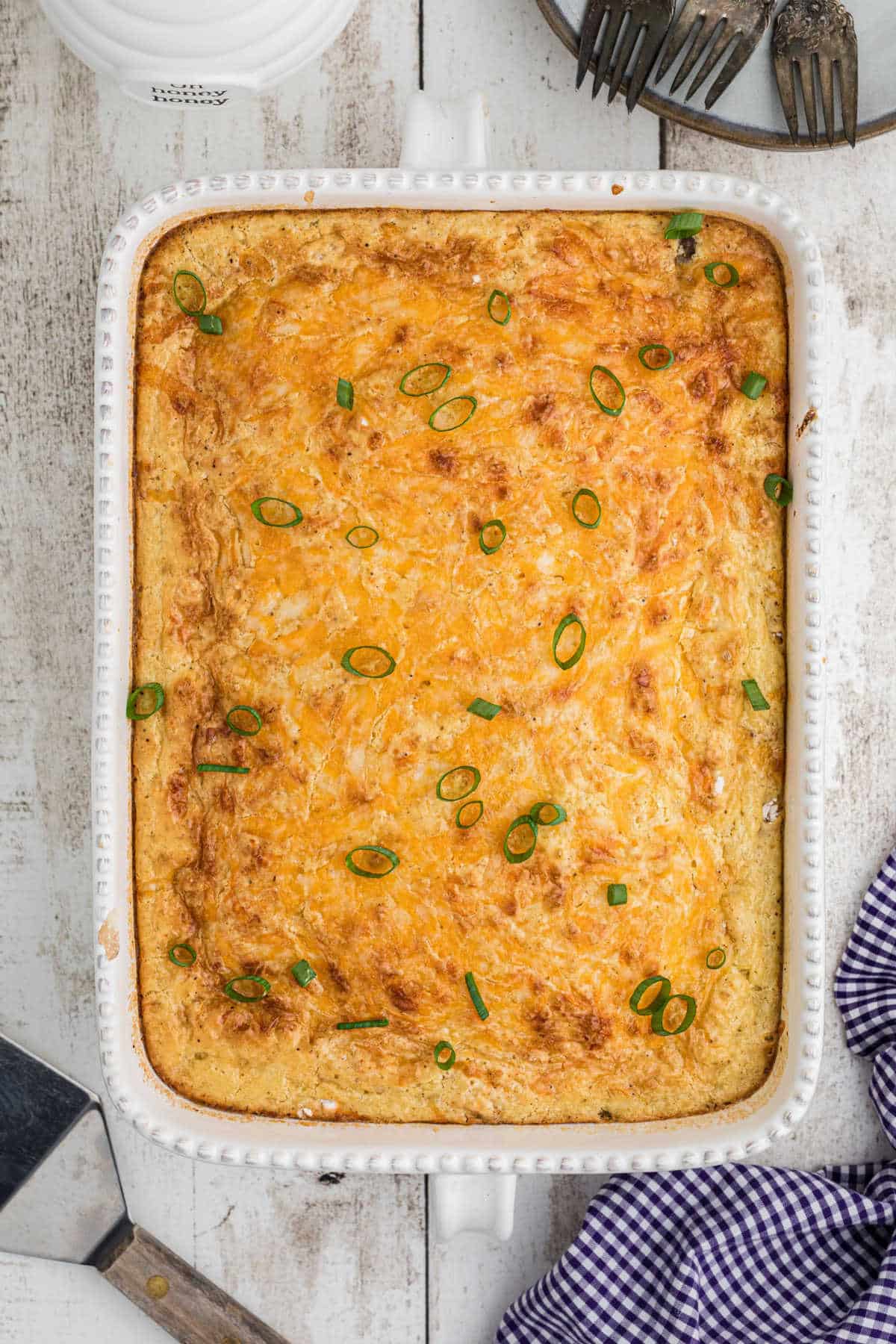 Overhead shot of a bisquick breakfast casserole.