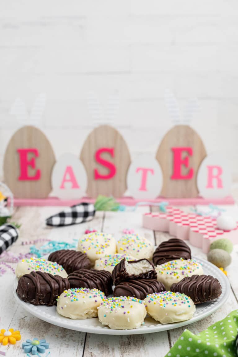 Buttercream Easter Eggs | The Cagle Diaries