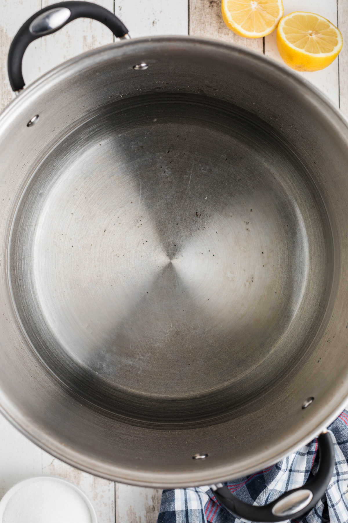 A large stock pot of water.