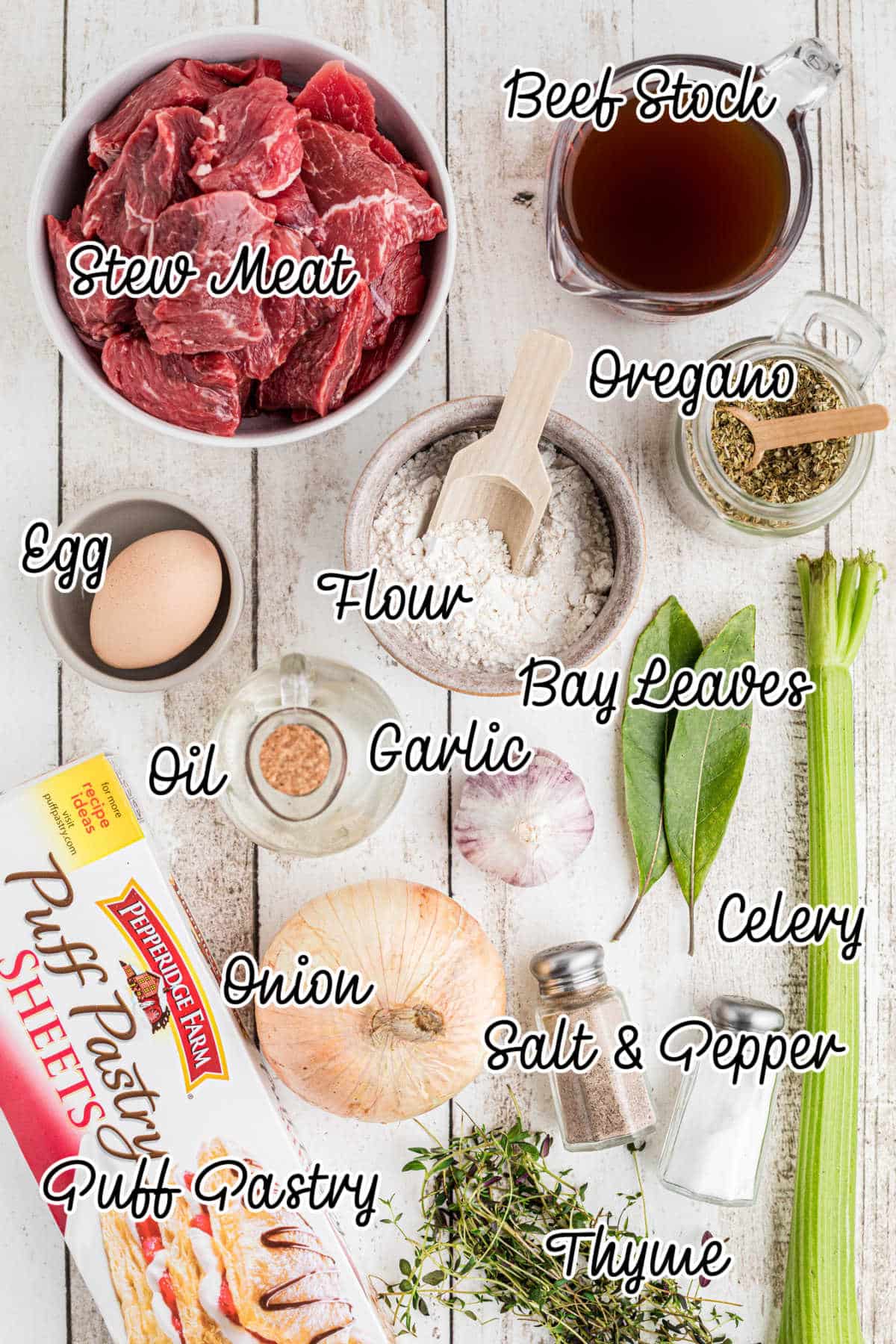 Ingredients needed to make a slow cooker steak pie.