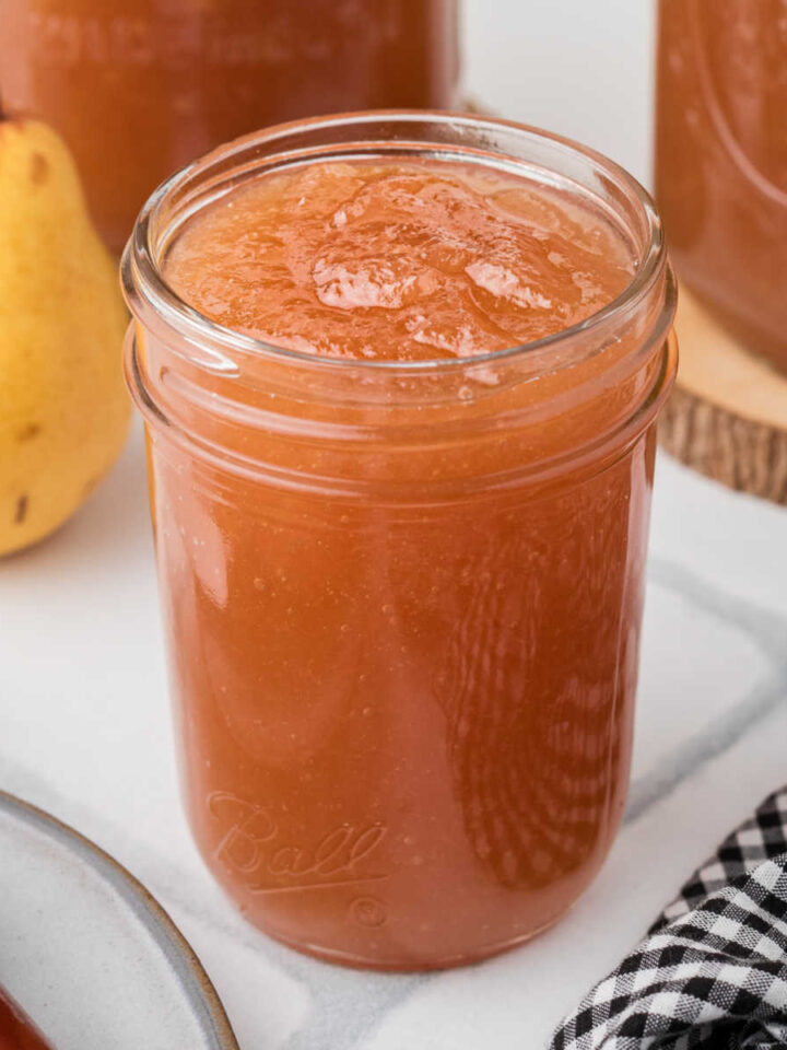 A close up of a jar of Amish Pear Honey.